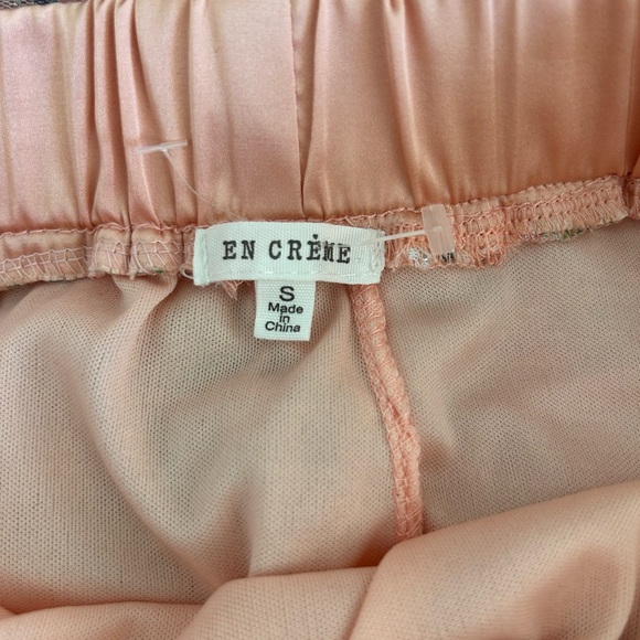 En Creme Pink Floral A-Line Skirt - Picture 3 of 3